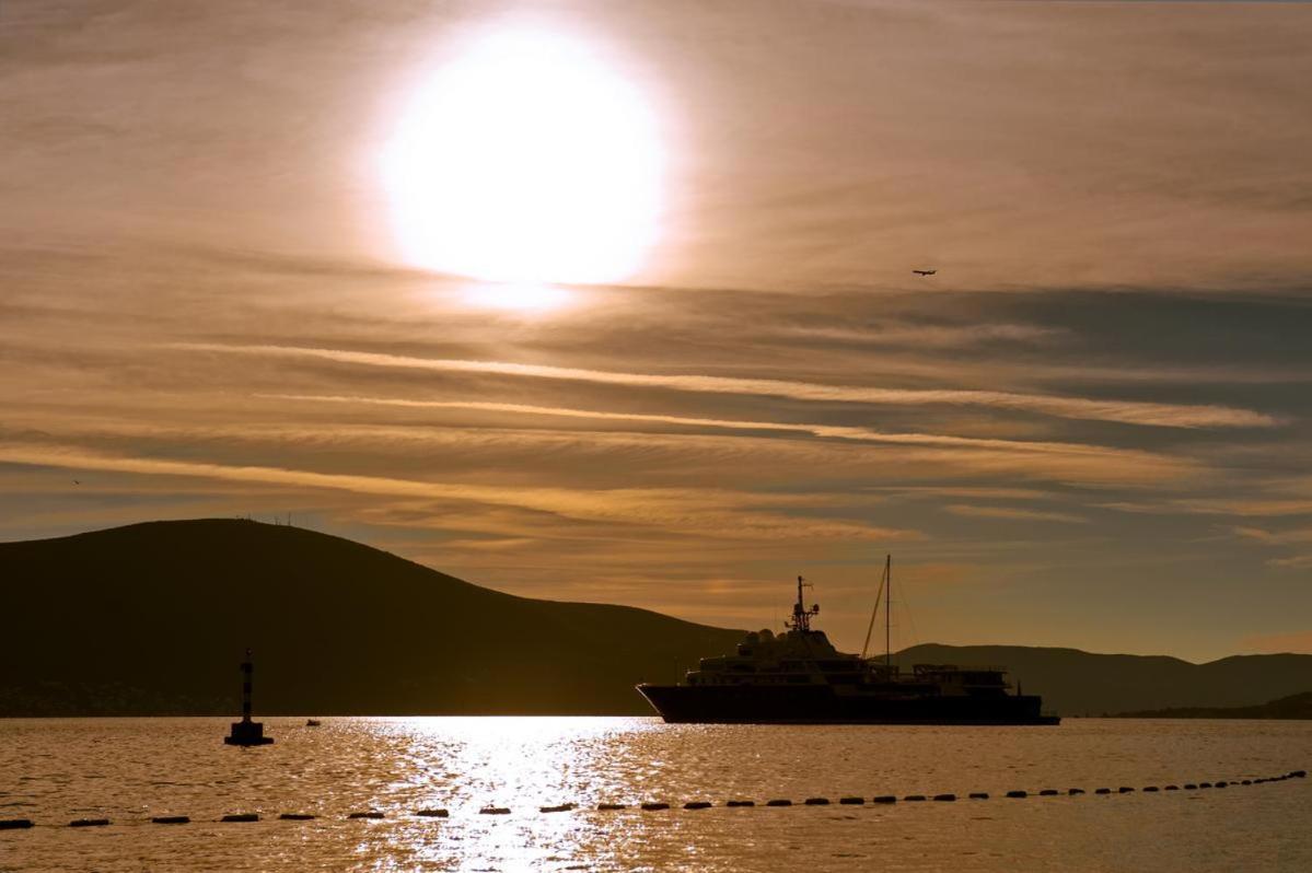Apartments Novo Mulo Tivat Dış mekan fotoğraf