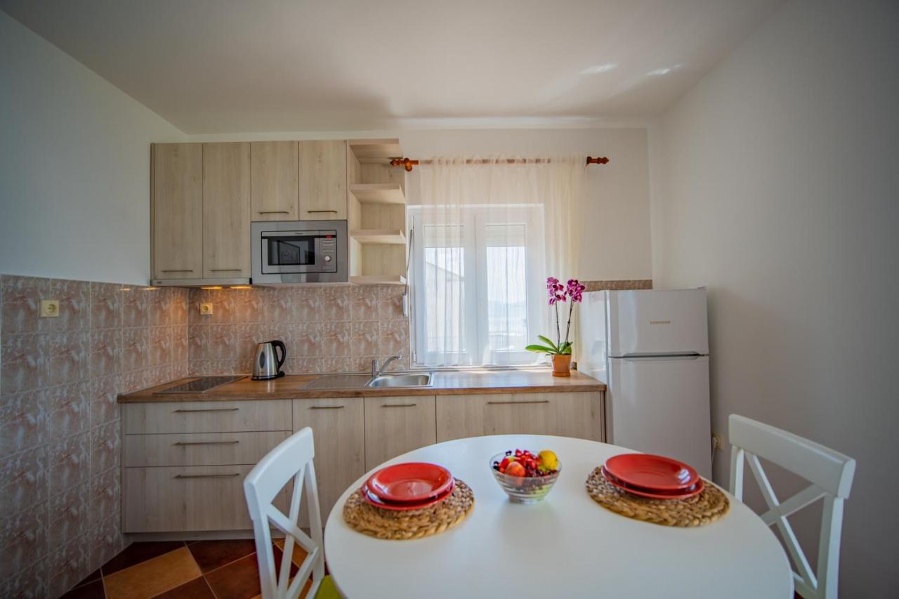 Apartments Novo Mulo Tivat Dış mekan fotoğraf